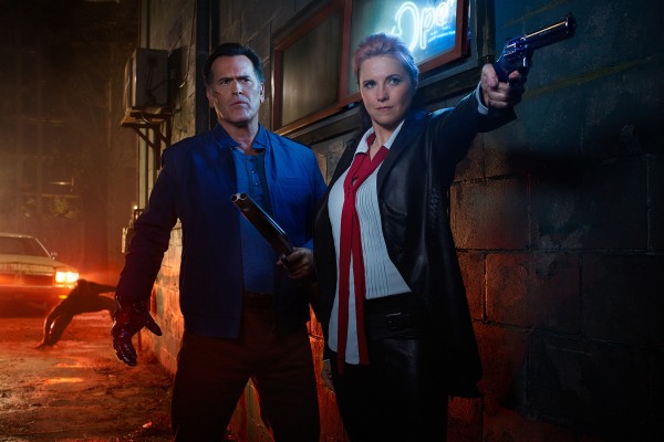 ash-vs-evil-dead-bruce-campbell-lucy-lawless-600x400